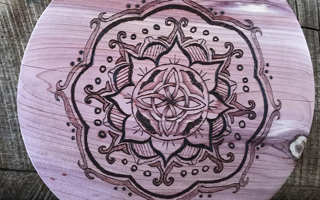 Celtic Compass Rose Knot Design 